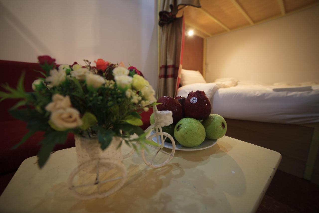Ngoc Tung Mini Hotel フエ エクステリア 写真