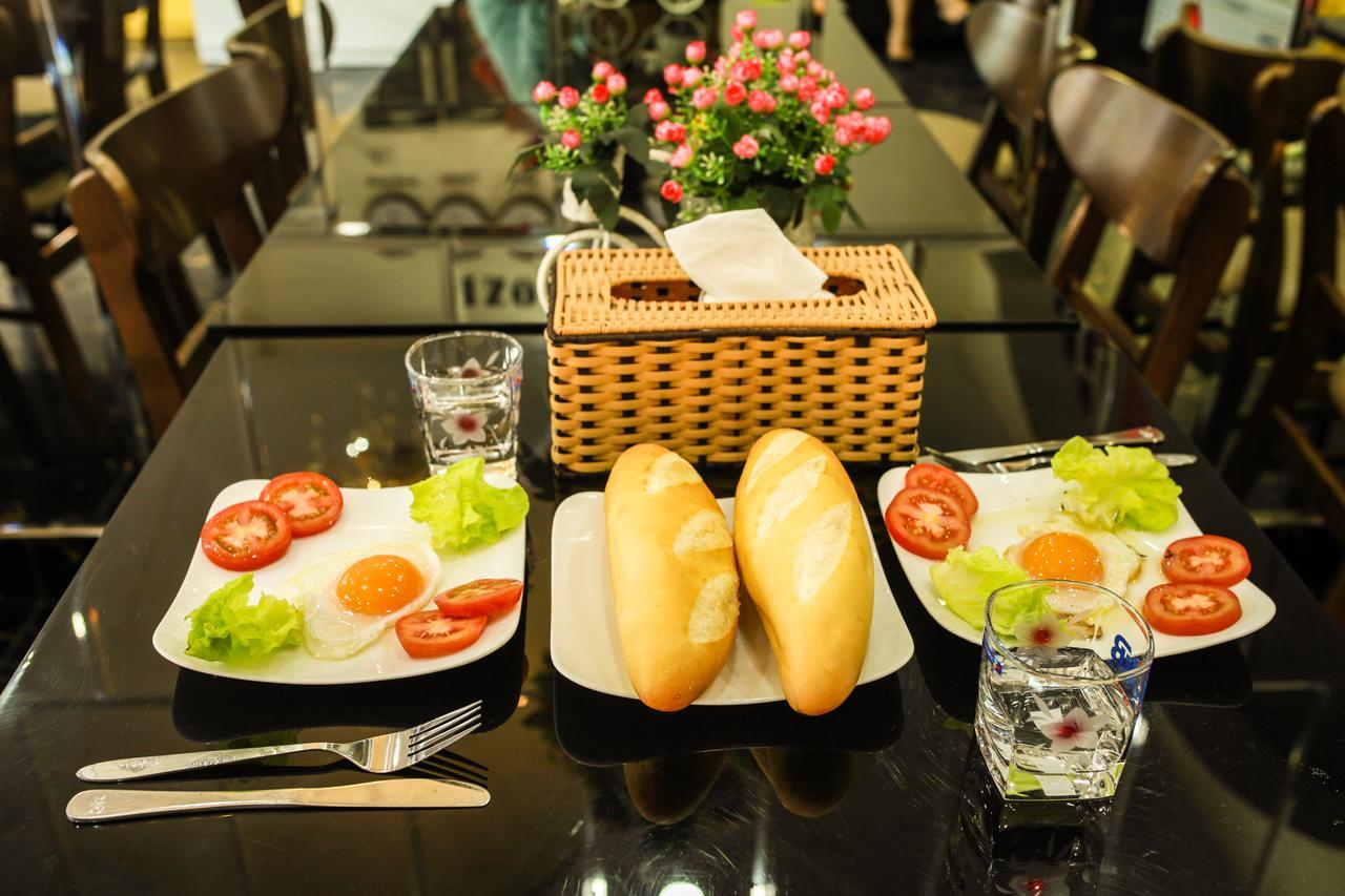 Ngoc Tung Mini Hotel フエ エクステリア 写真