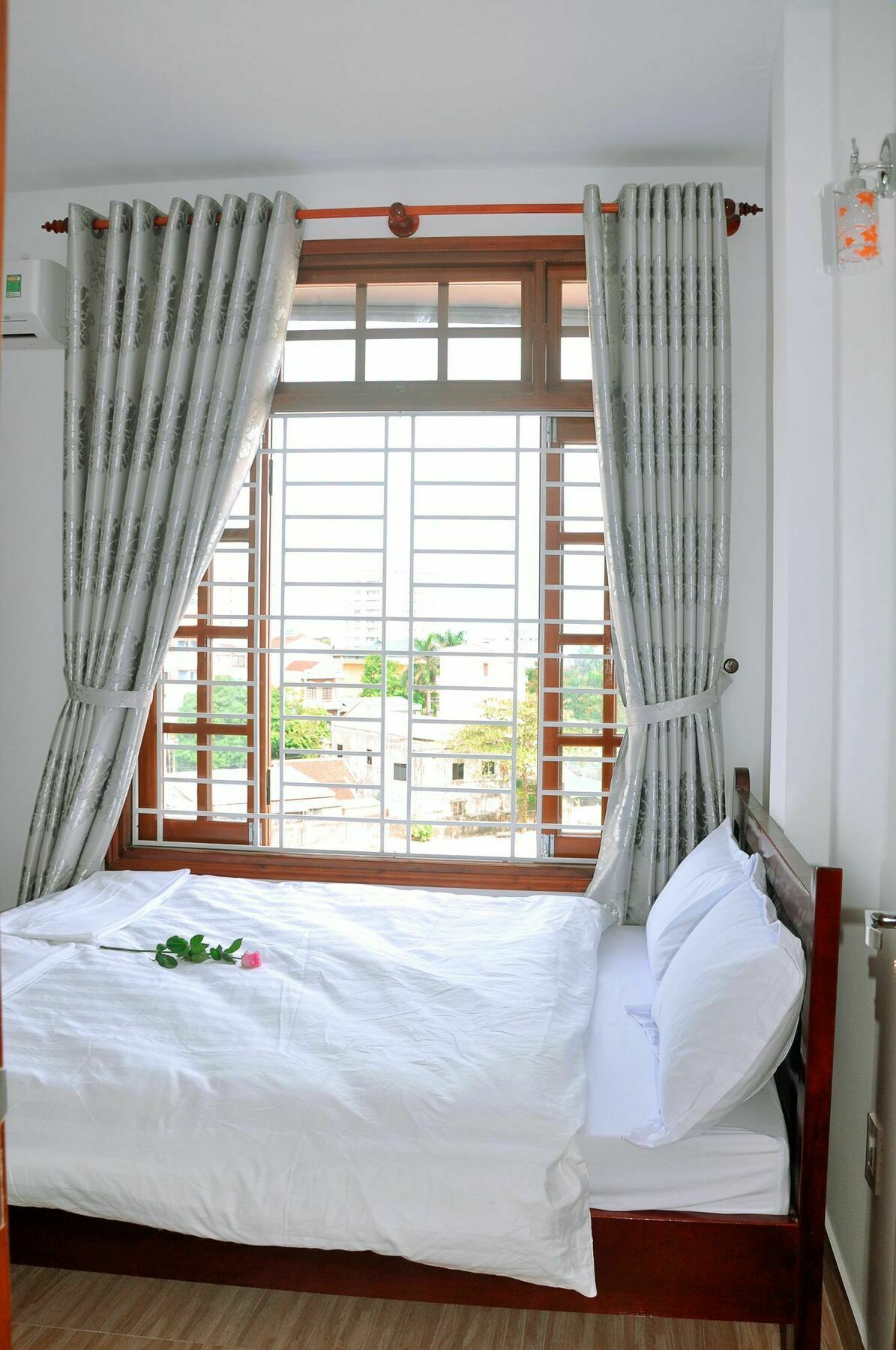 Ngoc Tung Mini Hotel フエ エクステリア 写真