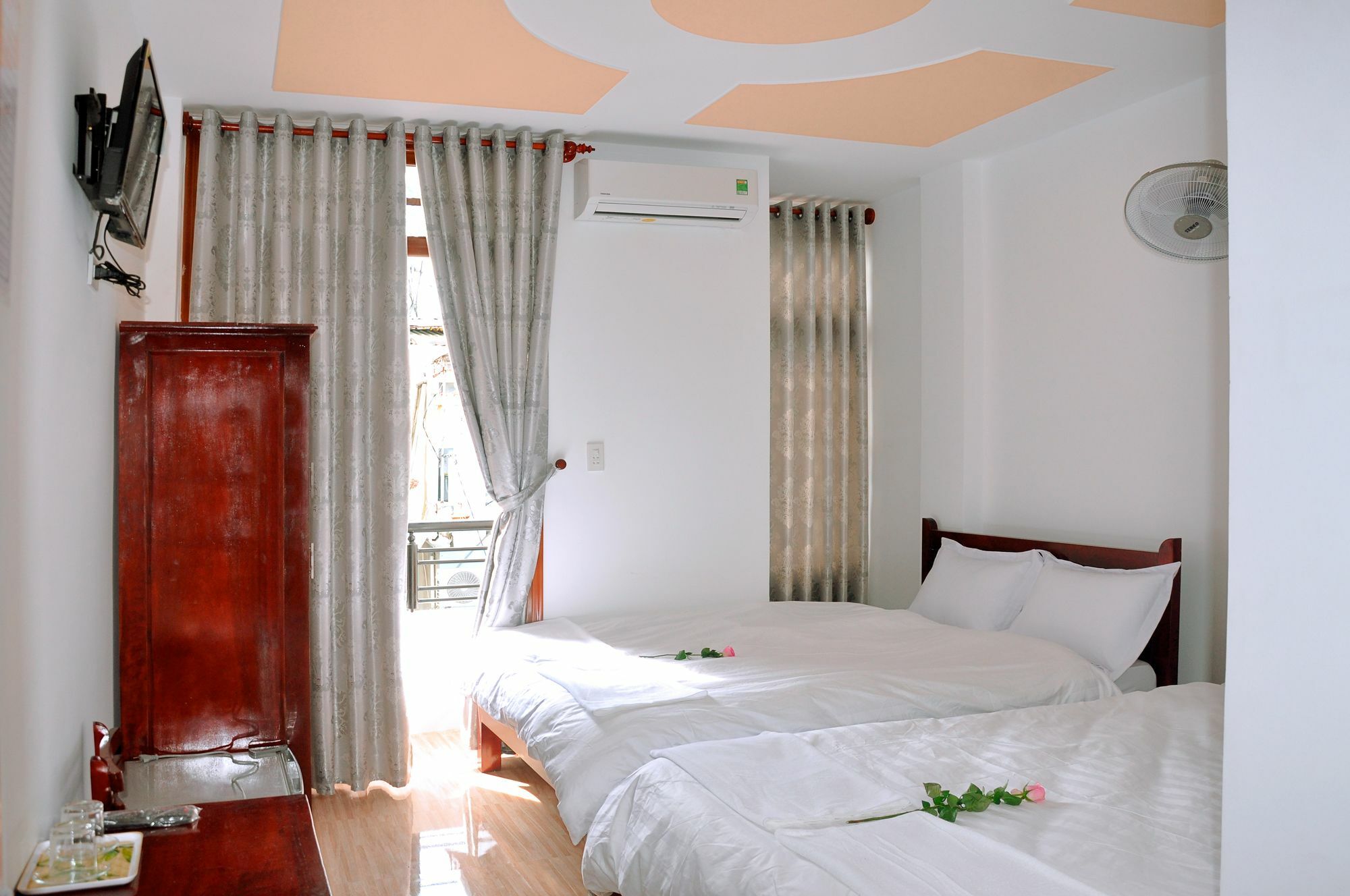 Ngoc Tung Mini Hotel フエ エクステリア 写真